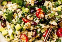 Vibrant Lemon Chicken Quinoa Bowl