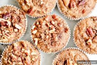 Moist Vegan Banana Cinnamon Muffins