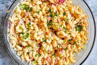 Effortlessly Classic Macaroni Salad