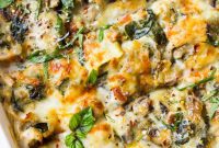 Creamy Chicken Lasagna with Spinach and Mushrooms