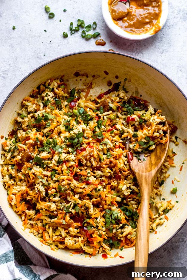 Spicy Thai Chicken Cabbage Stir Fry 2 Easy Thai Chicken and Cabbage Skillet with peanut sauce