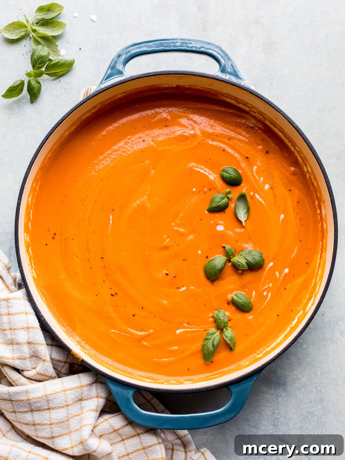 vegan vodka sauce in saute pan.