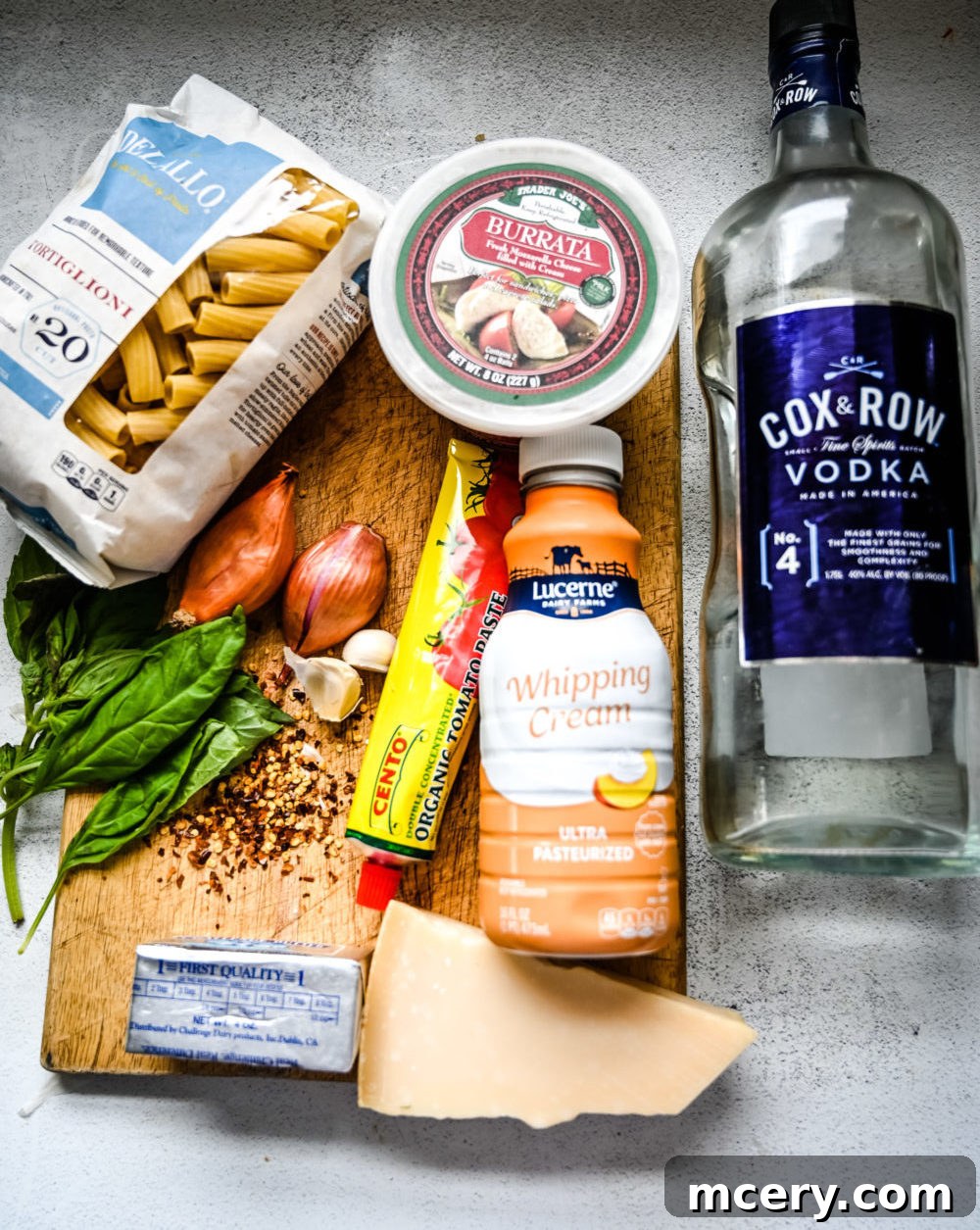 Gigi Hadid's Signature Spicy Vodka Pasta 3 Gigi Hadid Pasta sauce simmering in a skillet