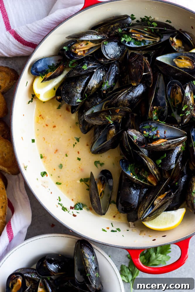 Zesty Garlic-Parsley Steamed Mussels 8 Close-up of delicious garlic mussels recipe, ready to be served